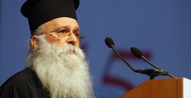 Η ηγεσία της εκκλησίας θέτει δίλημμα στον Θεό: Να έρθει ή να μην έρθει ο Πάπας στην Ελλάδα