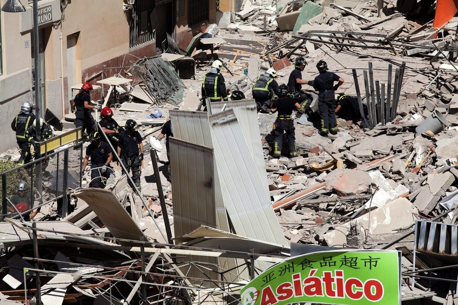 Κατέρρευσε κτίριο στην Τενερίφη: Μία νεκρή και εννέα αγνοούμενοι