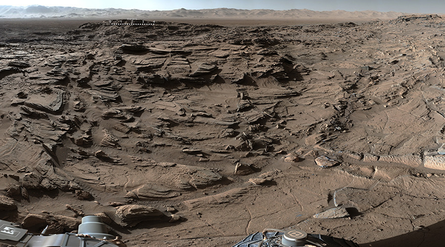 Το ηφαιστειακό τοπίο του Άρη σε ένα πανόραμα 360 μοιρών