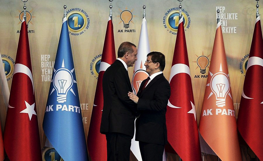 Ρήξη Ερντογάν – Νταβούτογλου: Προς παραίτηση ο Τούρκος πρωθυπουργός