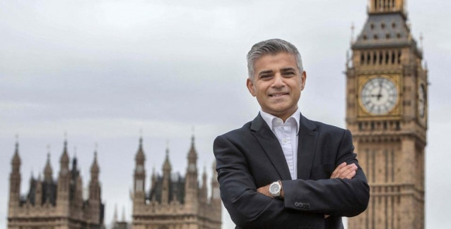 Τον πρώτο μουσουλμάνο δήμαρχο ευρωπαϊκής πρωτεύουσας απέκτησε το Λονδίνο