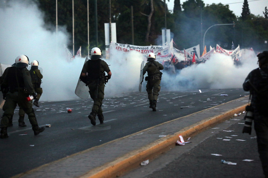 Ο ΣΥΡΙΖΑ καταδικάζει την αστυνομική βία στις σημερινές διαδηλώσεις