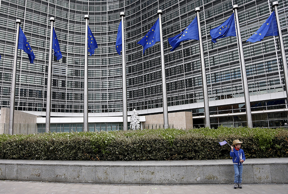 Αξιωματούχοι ΕΕ: Ξεκινάμε τη συζήτηση για το χρέος παρά την αντίθεση της Γερμανίας
