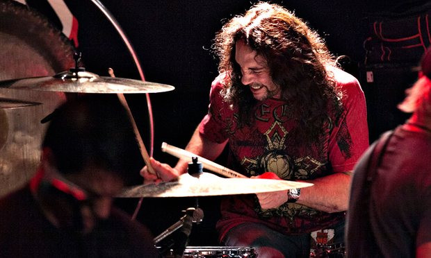 Πέθανε επί σκηνής ο πρώην ντράμερ των Megadeth