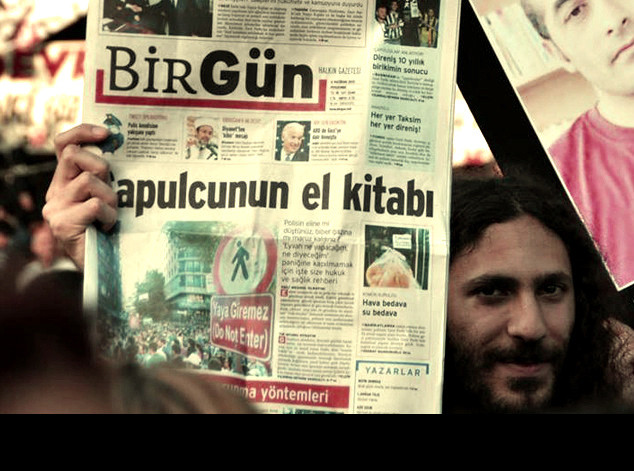Επιστολή Κούλογλου και 34 ακόμη ευρωβουλευτών για τη δίωξη Τούρκου δημοσιογράφου
