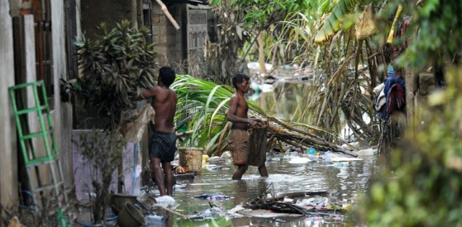 Στους 101 οι νεκροί από τις πλημμύρες στη Σρι Λάνκα