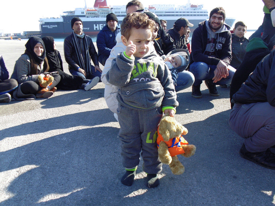Διασώθηκαν 29 πρόσφυγες δυτικά της Λευκάδας, που είχαν προορισμό την Ιταλία