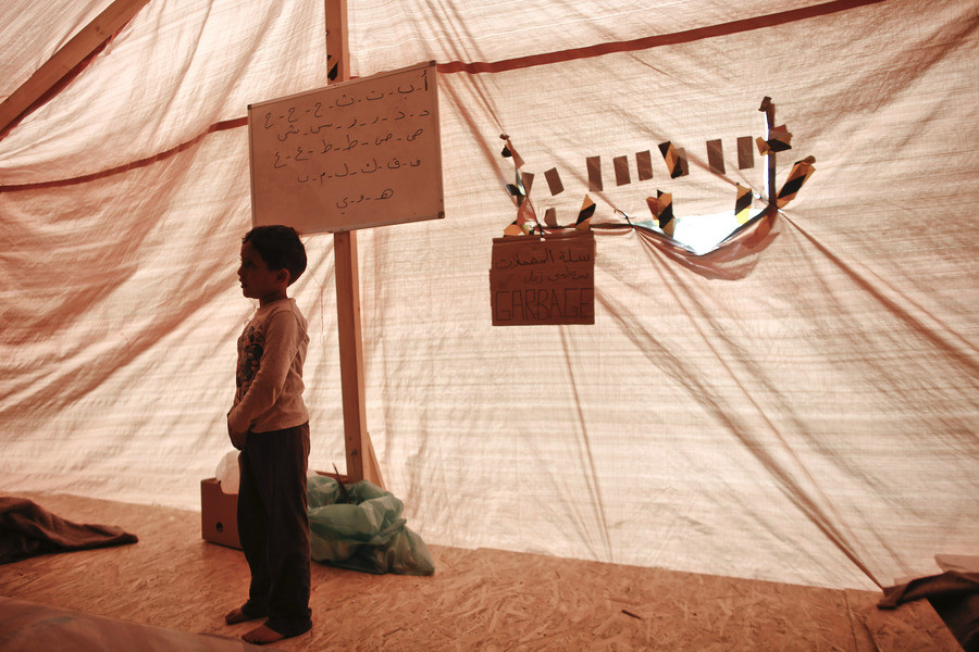 Ένα σχολείο για τα προσφυγόπουλα στη Μαλακάσα