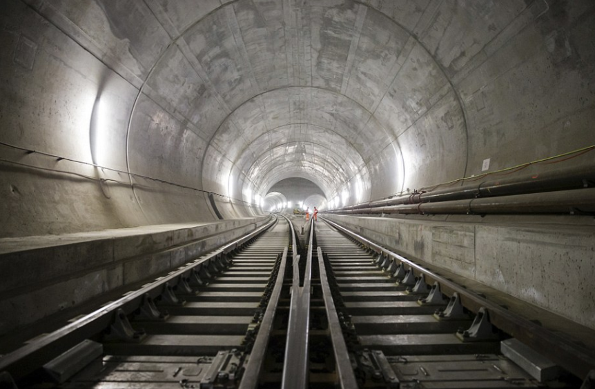 Tο μεγαλύτερο τούνελ στον κόσμο έχει μήκος 57 χλμ και διασχίζει τις Άλπεις  [BINTEO]
