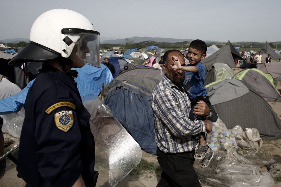 Νέα επιχείρηση εκκένωσης του άτυπου προσφυγικού καταυλισμού στον Πολύγυρο