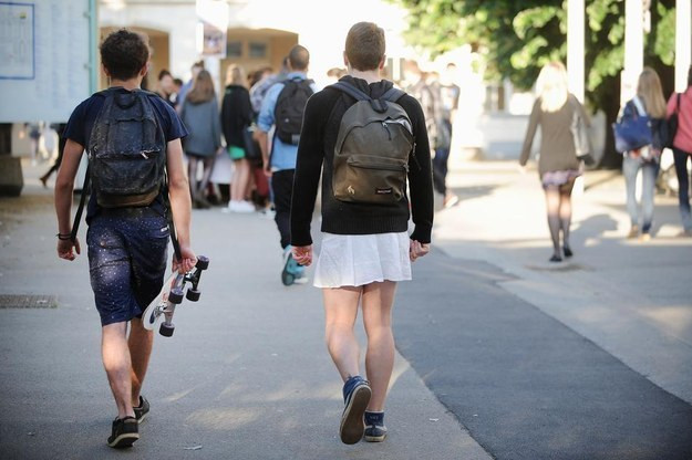 Βρετανία: Τα αγόρια μπορούν να φορούν φούστες στο σχολείο