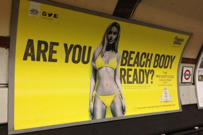 O δήμαρχος του Λονδίνου απαγόρευσε στο μετρό τις διαφημίσεις με «μη ρεαλιστικά» σώματα