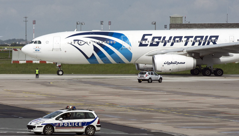 Εντοπίστηκαν συντρίμμια του μοιραίου Airbus της EgyptAir