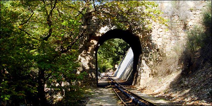 Χάθηκε παιδί στο φαράγγι του Βουραϊκού: Σε εξέλιξη επιχείρηση για τον εντοπισμό του