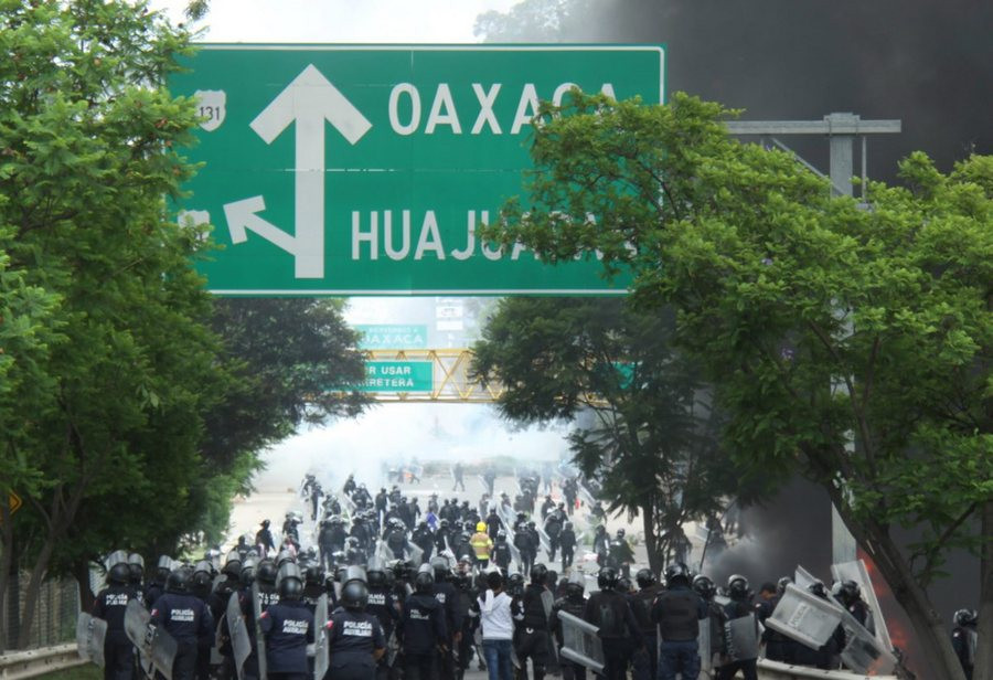 Μεξικό: Έξι νεκροί σε συγκρούσεις μεταξύ αστυνομικών και διαδηλωτών