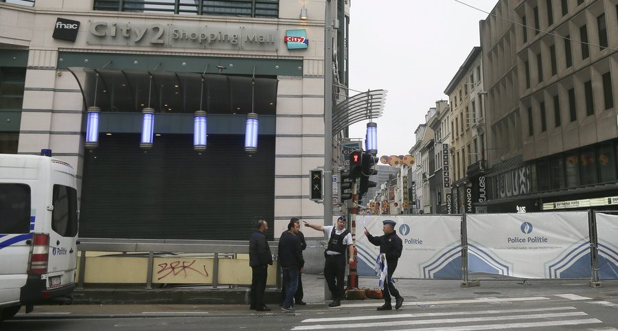 Νέος πανικός στο Βέλγιο για βόμβα σε εμπορικό κέντρο