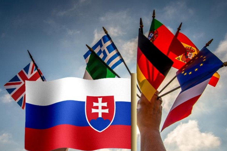 Σλοβακία: Η ακροδεξιά συγκεντρώνει υπογραφές για έξοδο από την Ε.Ε.