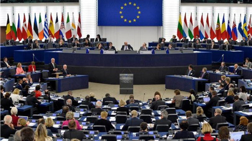 Ψήφισμα Ευρωκοινοβουλίου: Γρήγορο Brexit, όχι βρετανική προεδρία το 2017
