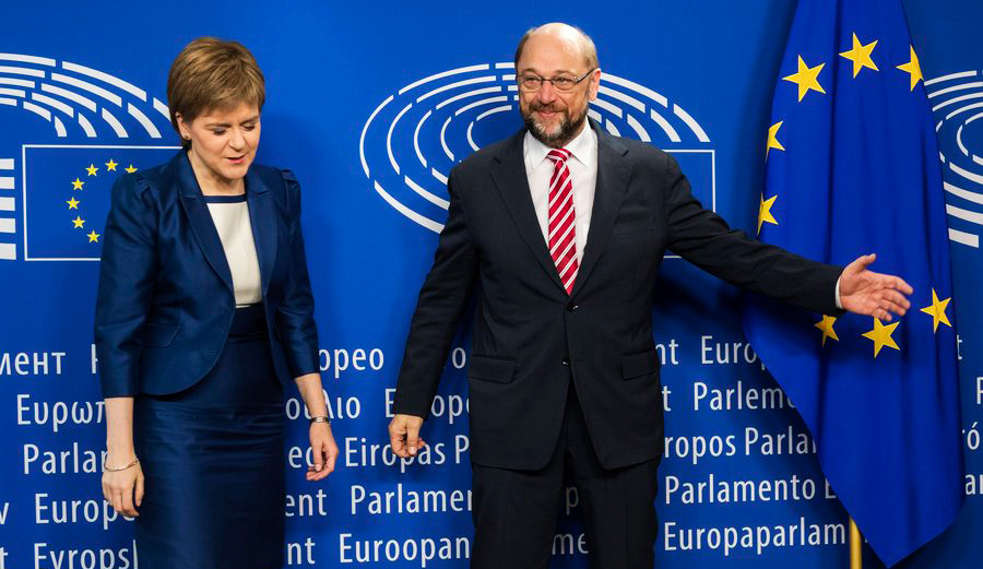 Πρωθυπουργός Σκωτίας: Εμείς είμαστε αποφασισμένοι να μείνουμε στην ΕΕ