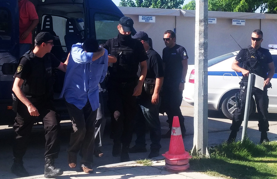 Απαγγέλθηκαν οι κατηγορίες σε βάρος των οκτώ Τούρκων της Αλεξανδρούπολης