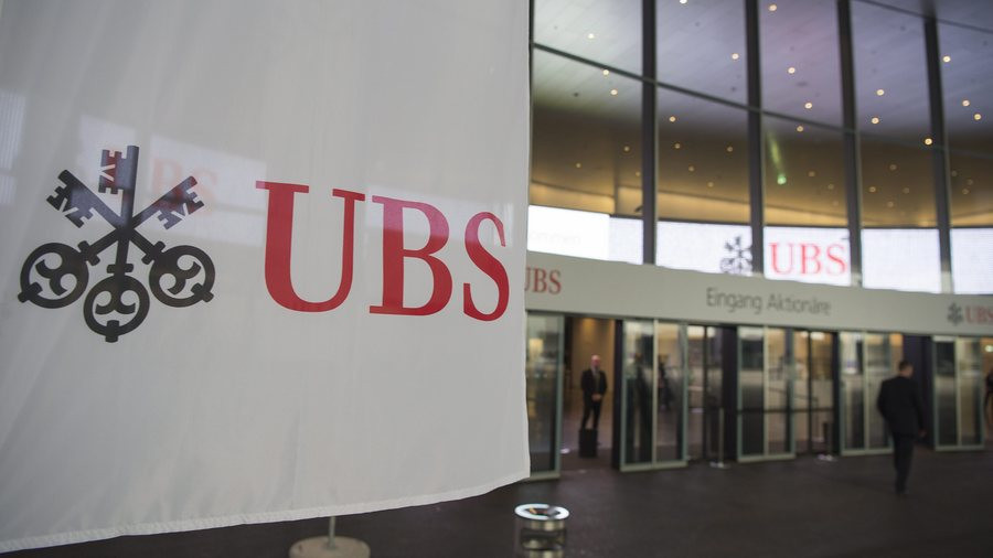 Έφοδος της εφορίας στο σπίτι του Έλληνα πρώην επικεφαλής της UBS