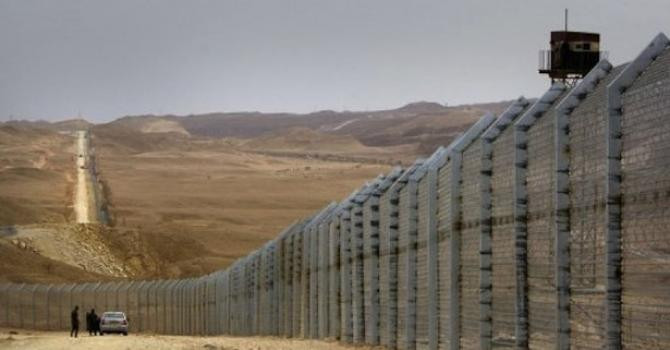 Τα τείχη του Ισραήλ: Υψώνει φράχτη και στα σύνορα με την Ιορδανία