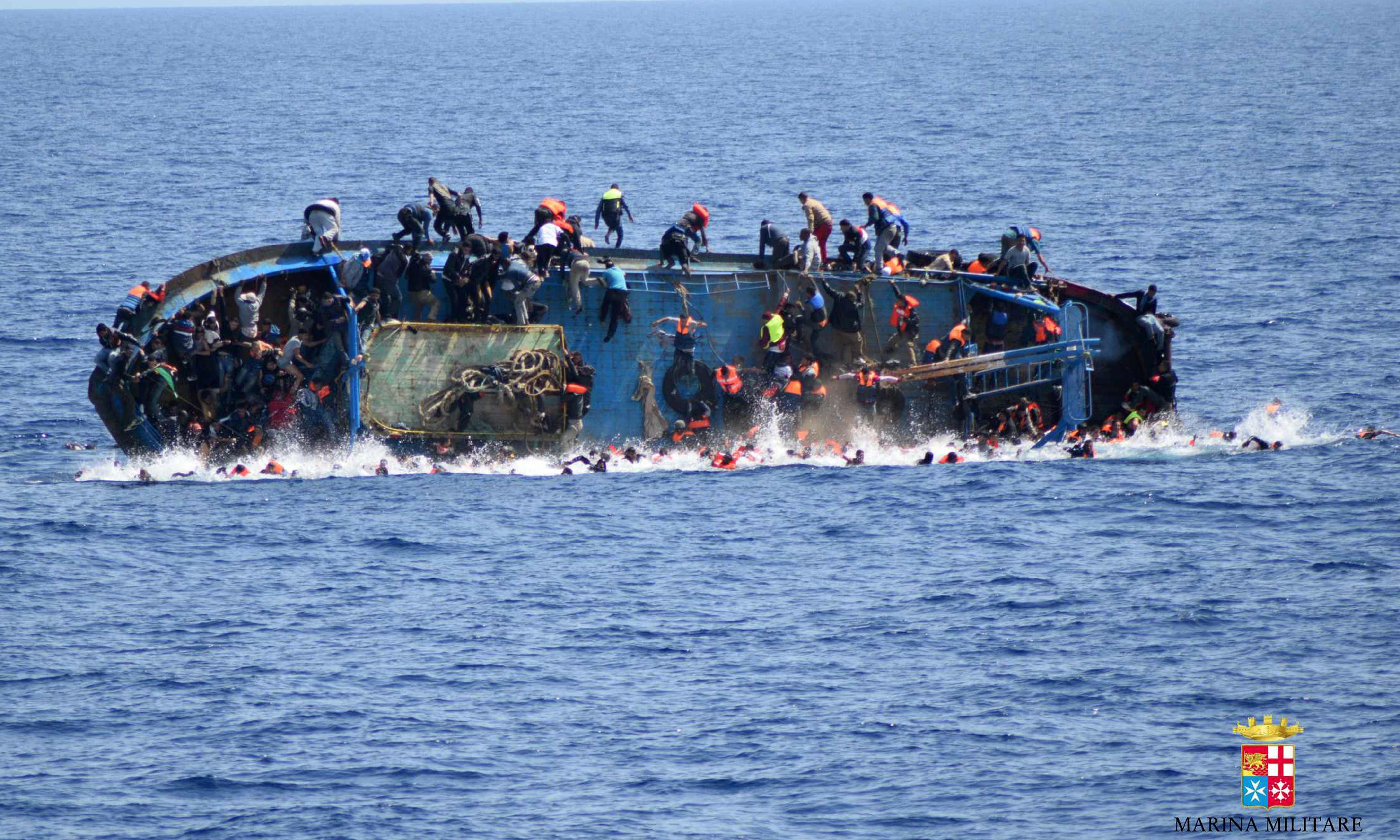 Σχεδόν 3.000 πρόσφυγες έχασαν τη ζωή τους στη Μεσόγειο το 2016