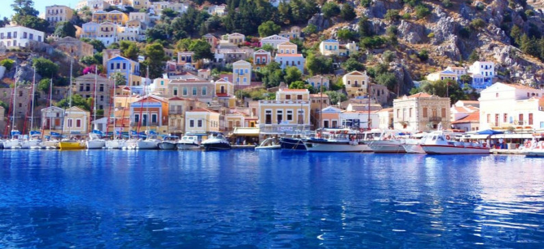 Τα 4 ελληνικά νησιά που πρέπει να επισκεφθείτε, σύμφωνα με το διεθνές ταξιδιωτικό περιοδικό Travel and Leisure
