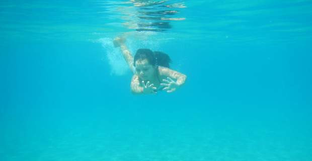 Πάνω από το 97% των νερών στην Ελλάδα είναι κατάλληλα για κολύμβηση