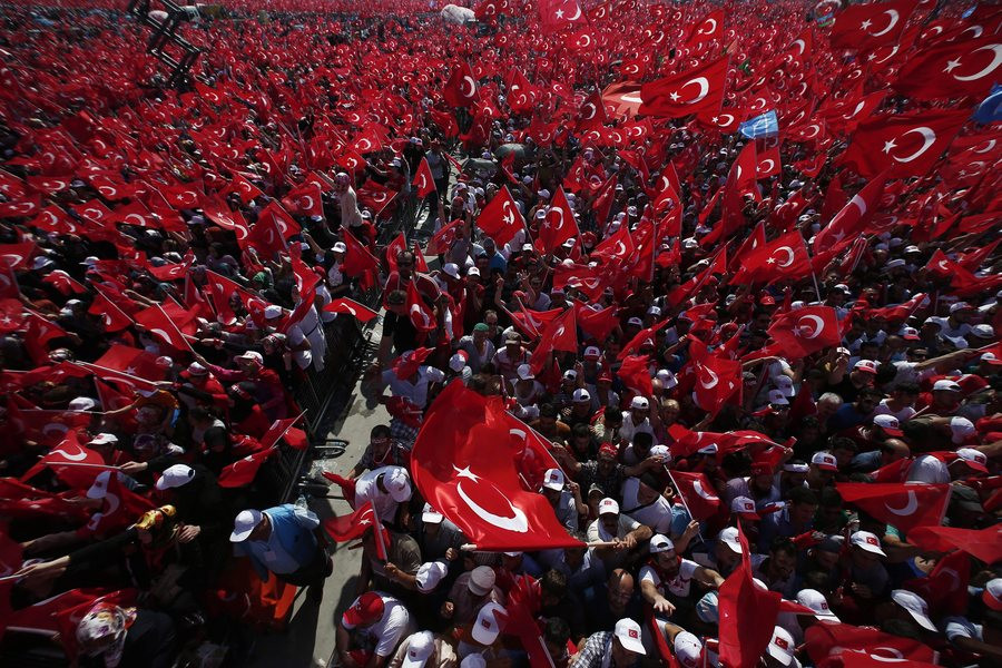 Επίδειξη ισχύος από Ερντογάν σε Τουρκία και… Πενσυλβάνια