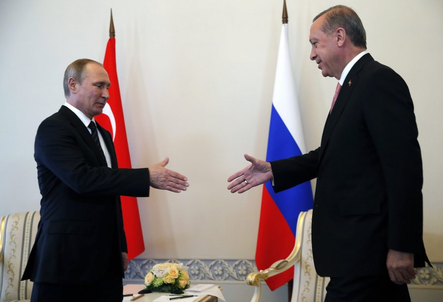 Πούτιν – Ερντογάν: Συμφιλίωση on camera με πλούσιο παρασκήνιο