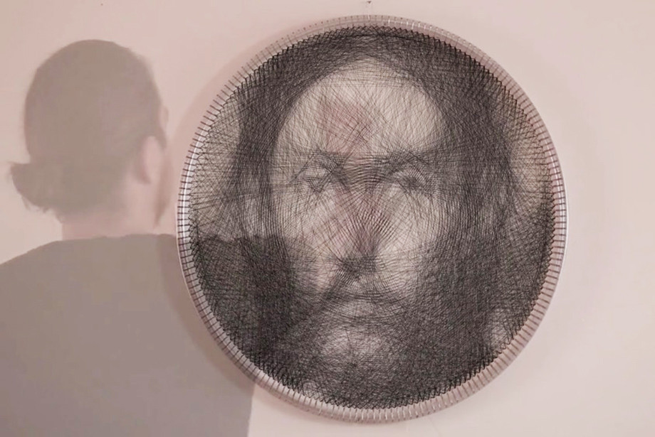Ο Έλληνας καλλιτέχνης που «πλέκει» με μια κλωστή έργα του Ελ Γκρέκο [ΒΙΝΤΕΟ]