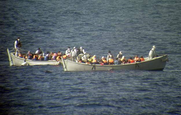 Ένας 13χρονος Αιγύπτιος διέσχισε με βάρκα τη Μεσόγειο για σώσει τον μικρότερο αδελφό του