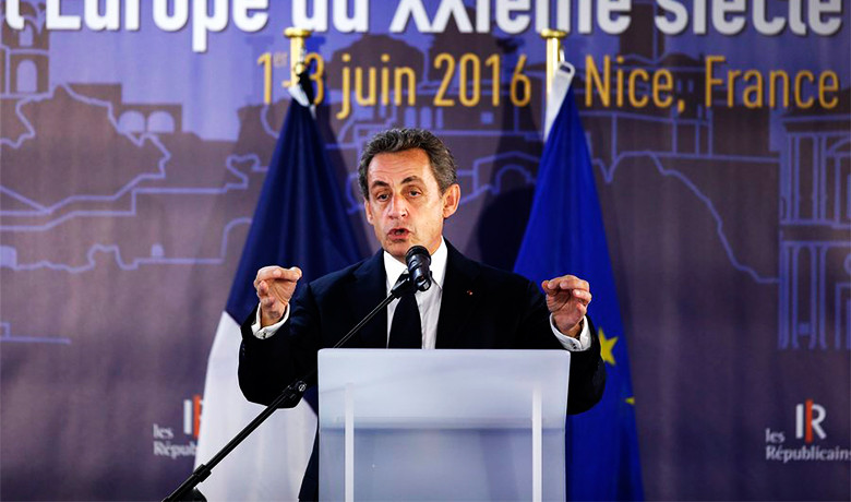 Την υποψηφιότητά του για την προεδρία της Γαλλίας ανακοίνωσε ο Σαρκοζί