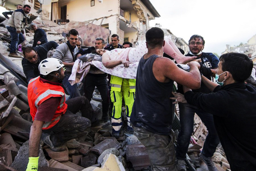 Στους 159 οι νεκροί από τον σεισμό στην Ιταλία [Βίντεο]