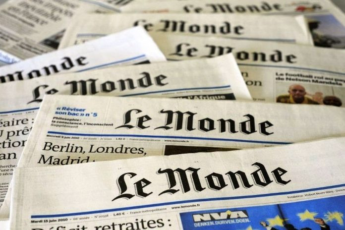 Monde: Πρώτη φορά στην Ελλάδα που οι καναλάρχες πληρώνουν για τις άδειες τους