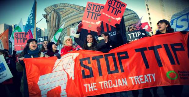 Οι Αυστριακοί λένε ένα συντριπτικό «όχι» στην TTIP και την CETA