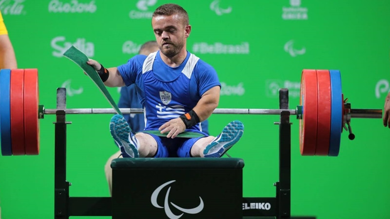 Χάλκινος παραολυμπιονίκης στην άρση βαρών ο Δημήτρης Μπακοχρήστος