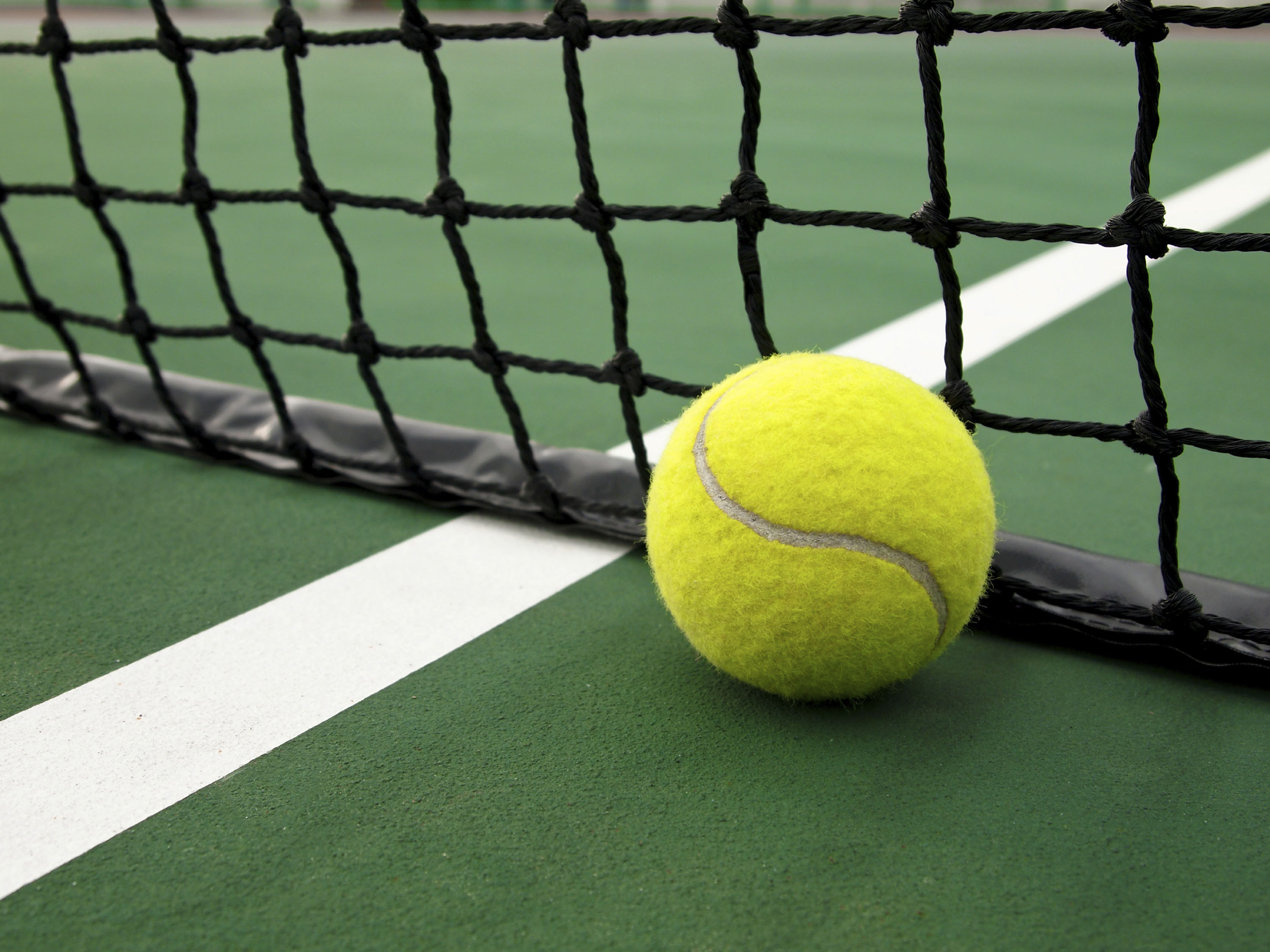 Γιατί η πλατεία Αριστοτέλους θα γίνει γήπεδο τένις;