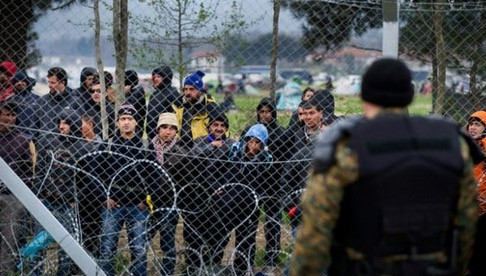 Πρόσφυγες μηνύουν την ΠΓΔΜ για την απέλασή τους στην Ελλάδα