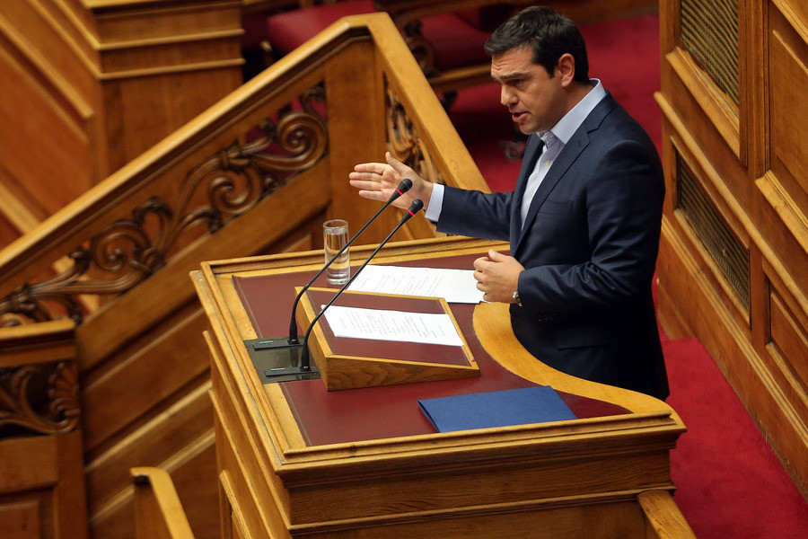 Προ ημερησίας συζήτηση στη Βουλή για τη διαπλοκή ζήτησε ο Τσίπρας