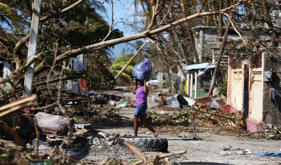 Ξεπέρασαν τους 1.000 οι νεκροί από τον τυφώνα Μάθιου [Βίντεο]