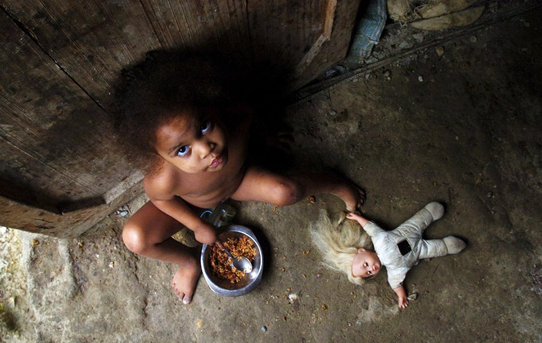 Πέντε στα έξι βρέφη στις «αναπτυσσόμενες» χώρες υποσιτίζονται