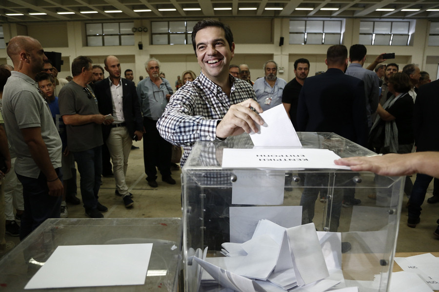Αυλαία με ψηφοφορίες στο Συνέδριο του ΣΥΡΙΖΑ