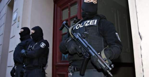 Συναγερμός στη Γερμανία μετά από απειλές για επιθέσεις σε σχολεία