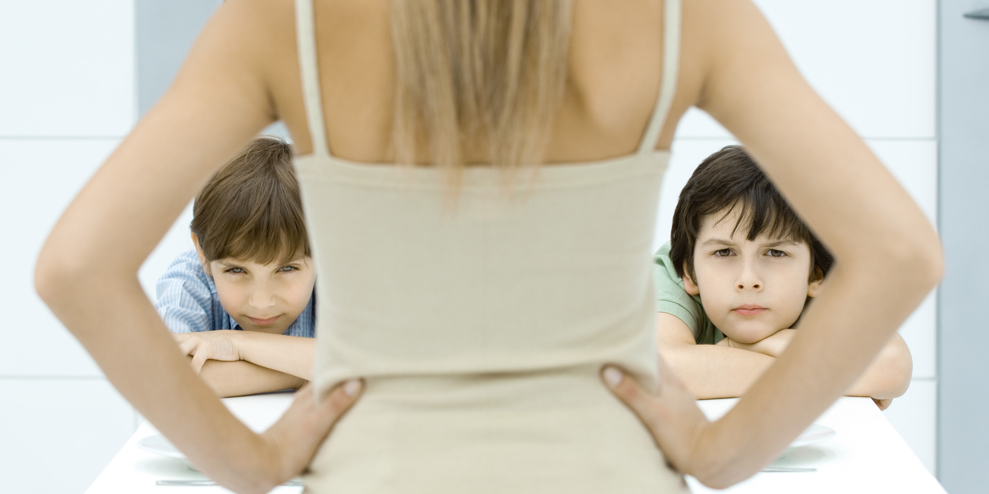 Τι είναι οι χειριστικοί γονείς και πώς να αποφύγετε να γίνετε τέτοιοι