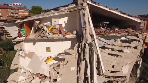 Πτήση με drone πάνω από τη χτυπημένη από το σεισμό Ιταλία [ΒΙΝΤΕΟ]