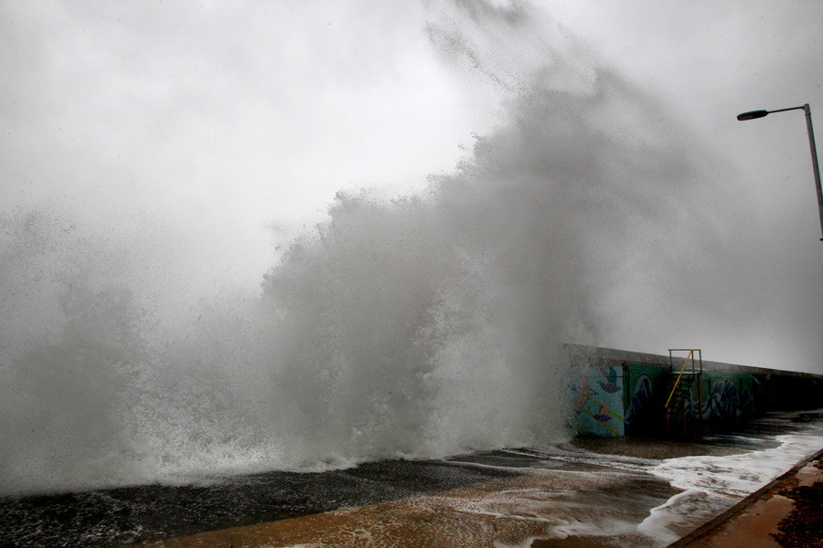 Ισχυρές βροχές και καταιγίδες – Προειδοποίηση για κυκλώνα στην Κρήτη