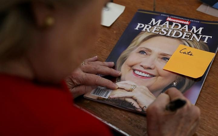 Η γκάφα του Newsweek: Κυκλοφόρησε με πρόεδρο τη Χίλαρι