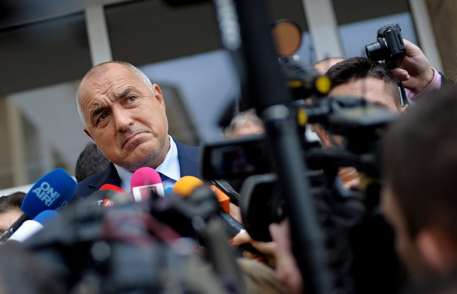 Βουλγαρία: Παραιτείται ο Μπορίσοφ μετά τα exit poll που δίνουν νικητή τον Ρούμεν Ράντεφ